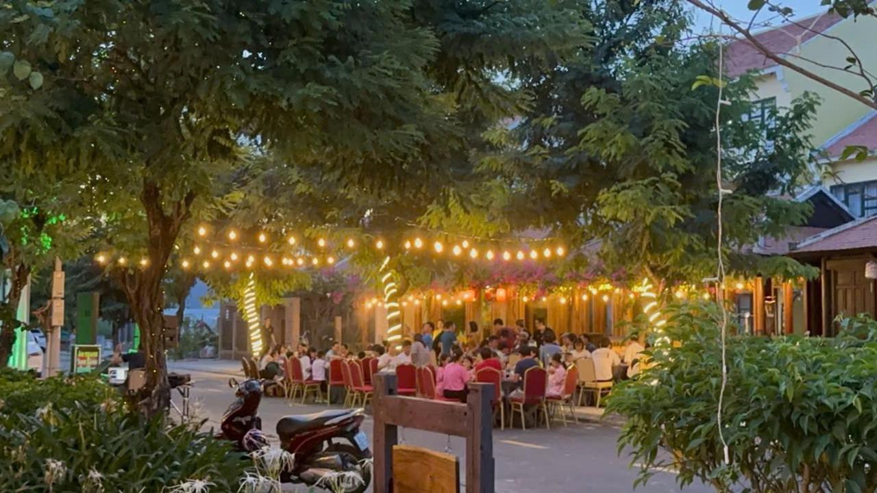 Hoi An Hometown And Resort An Bàn Extérieur photo