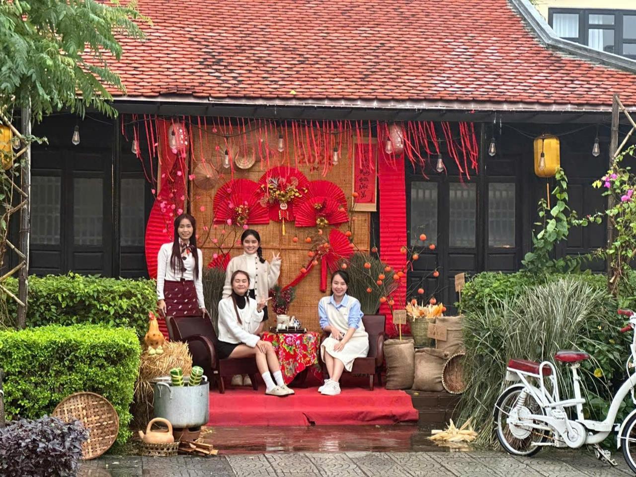 Hoi An Hometown And Resort An Bàn Extérieur photo