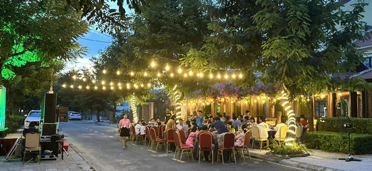 Hoi An Hometown And Resort An Bàn Extérieur photo